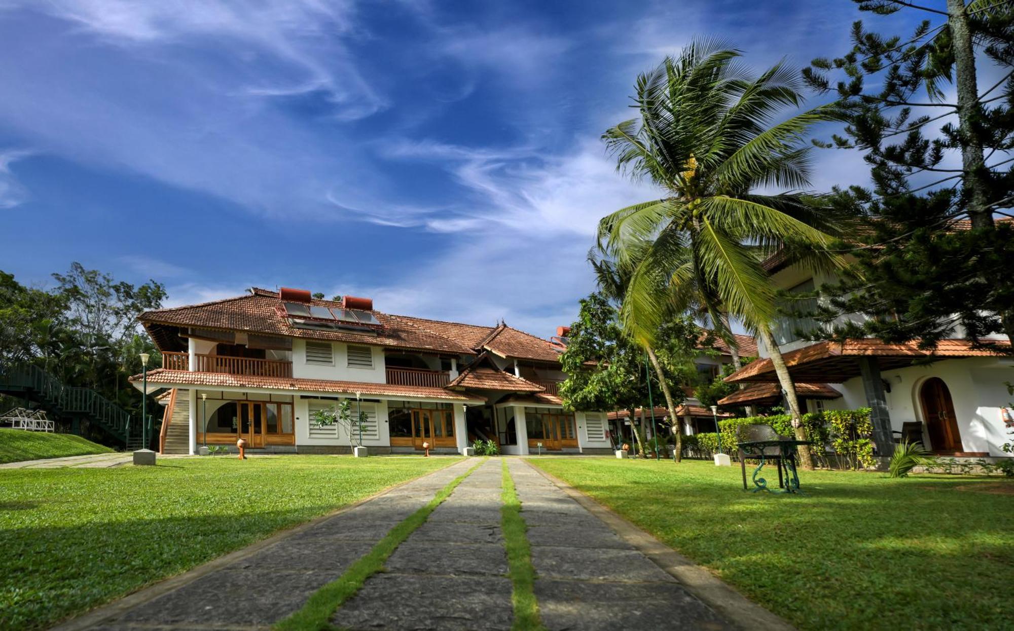 Backwater Ripples Kumarakom Bagian luar foto